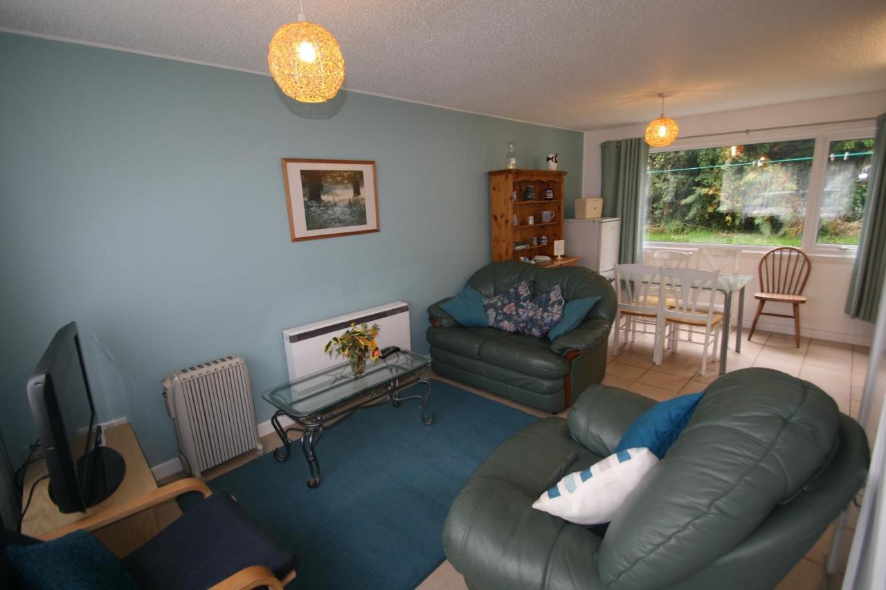 Freshwater Bay Holiday Cottages 펨브로크 외부 사진