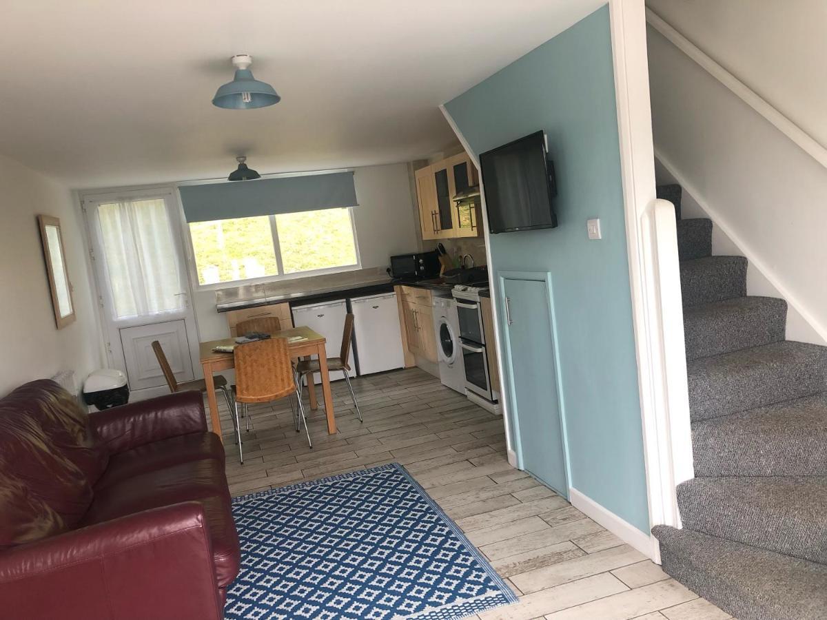 Freshwater Bay Holiday Cottages 펨브로크 외부 사진