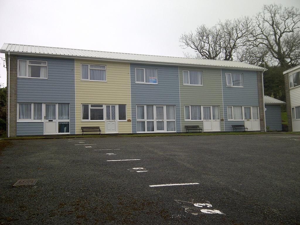 Freshwater Bay Holiday Cottages 펨브로크 객실 사진