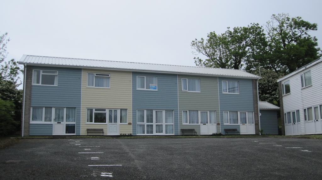 Freshwater Bay Holiday Cottages 펨브로크 객실 사진